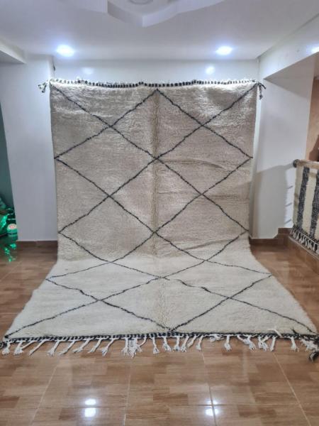 White Nahir Marokkaans handgemaakt tapijt